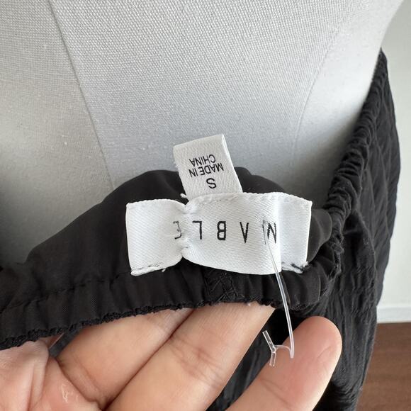 MABLE Maxi Dress Womens Small Black Cut Out Tiered Open Back Boho Strappy Brunch - Picture 6 of 6